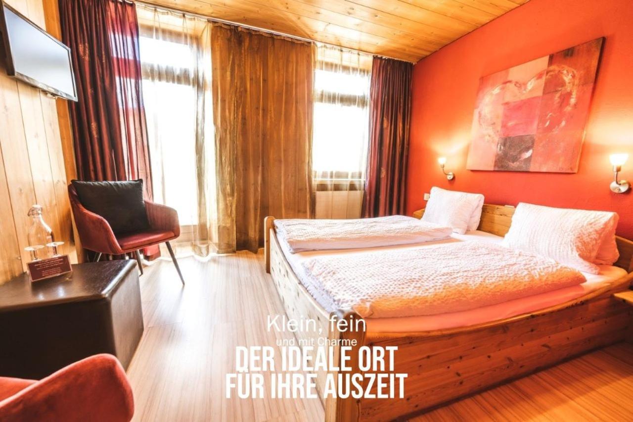 Curuna Hotel-Garni B&B Scuol Exterior photo